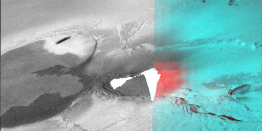 A very active volcano on Jupiter's moon Io, probably composed of erupting lava fountains, was seen by NASA's Galileo spacecraft. 