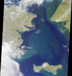 This image from NASA's Terra satellite, acquired on August 18, 2000 during Terra orbit 3562, show the Bering Strait, with Seward Peninsula of Alaska to the east, and Chukotskiy Poluostrov of Siberia to the west.