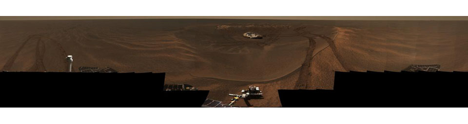 This approximate true-color panorama from NASA's Mars Exploration Rover Opportunity, dubbed 'Lion King,' shows 'Eagle Crater' and the surrounding plains of Meridiani Planum.