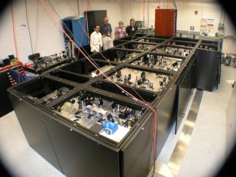 From left to right: JPLers Felipe Santos Fregoso, Piotr Szwaykowski, Kurt Liewer and Stefan Martin with the nulling interferometer testbed at JPL, where the device is built and refined.