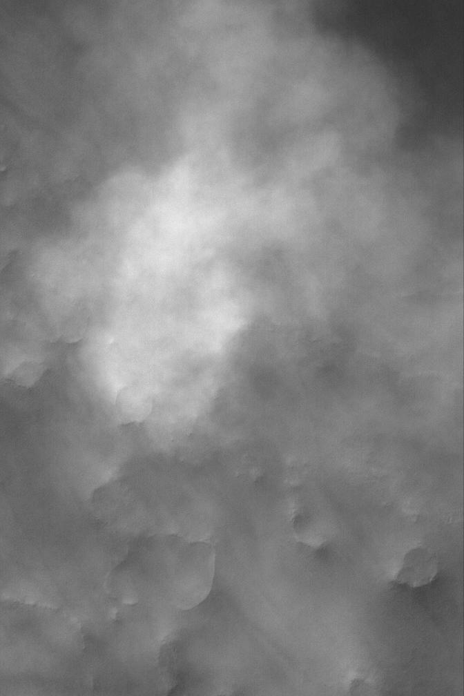 Небольшая пылевая буря на Марсе