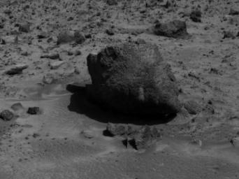 'Yogi,' a rock taller than rover Sojourner, is the subject of this image, taken by NASA's deployed Imager for Mars Pathfinder (IMP) on July 7, 1997.