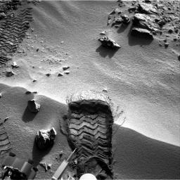 NASA's Mars rover Curiosity cut a wheel scuff mark into a wind-formed ripple at the 'Rocknest' site to give researchers a better opportunity to examine the particle-size distribution of the material forming the ripple.