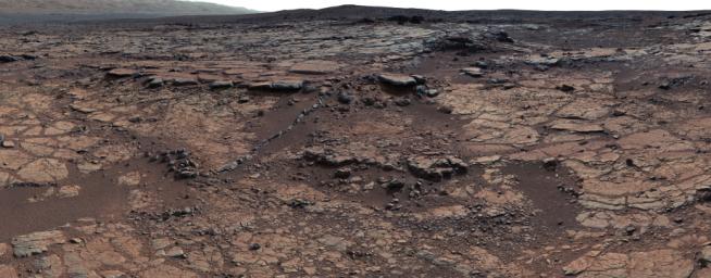 This mosaic of images from NASA's Curiosity shows geological members of the Yellowknife Bay formation, and the sites where Curiosity drilled into the lowest-lying member, called Sheepbed, at targets 'John Klein' and 'Cumberland'.