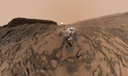 This self-portrait of NASA's Curiosity Mars rover shows the vehicle at the 'Quela' drilling location in the 'Murray Buttes' area on lower Mount Sharp.