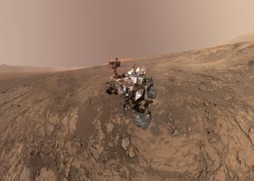 This self-portrait of NASA's Curiosity Mars, taken on Jan 23, 2018, rover shows the vehicle on Vera Rubin Ridge, which it's been investigating for the past several months.