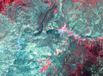 NASA's Terra spacecraft shows the Klamath River in California and Oregon.