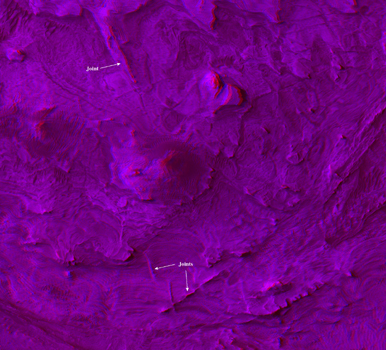 Click here for annotated version of PIA09192 Ridges in Stereo, Candor Chasma