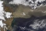 NASA's Terra satellite flew directly over Iceland on April 19, 2010 and captured this image of the Eyjafjallajökull volcano and its erupting ash plume. 3D glasses are necessary to view this image.
